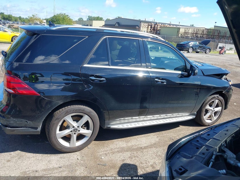 MERCEDES-BENZ GLE 400 - zdjęcie 13