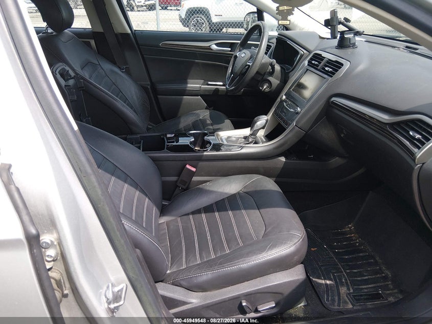 2014 FORD FUSION auction photo 5