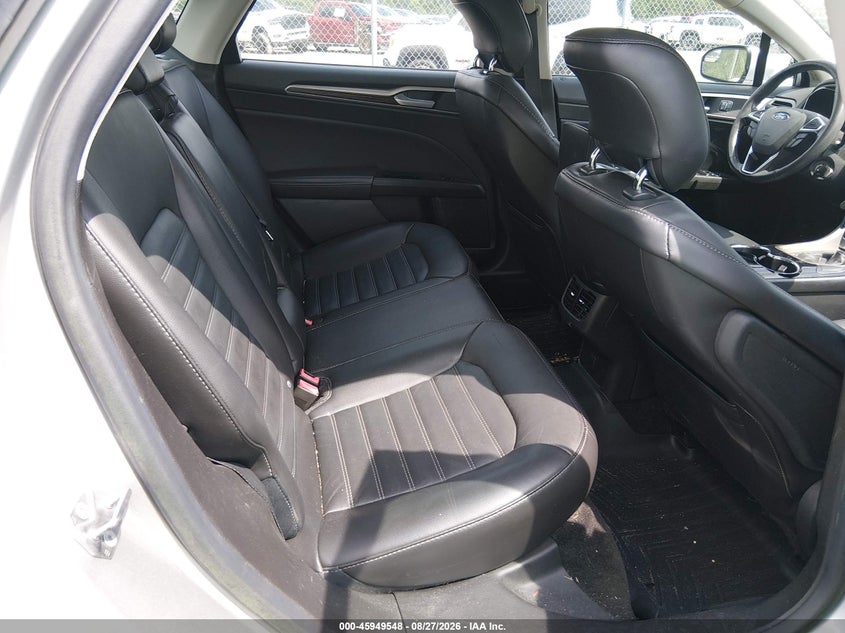 2014 FORD FUSION auction photo 8