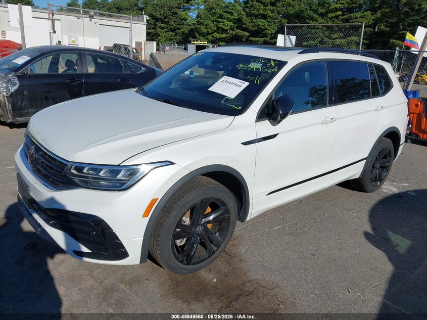 VOLKSWAGEN TIGUAN 2024 VIN 3VV8B7AX4RM073837
