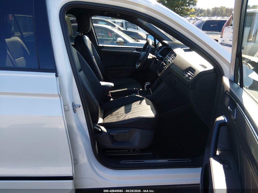 VOLKSWAGEN TIGUAN 2024 VIN 3VV8B7AX4RM073837