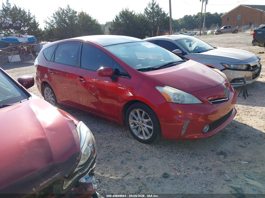 2013 TOYOTA PRIUS V auction photo 1