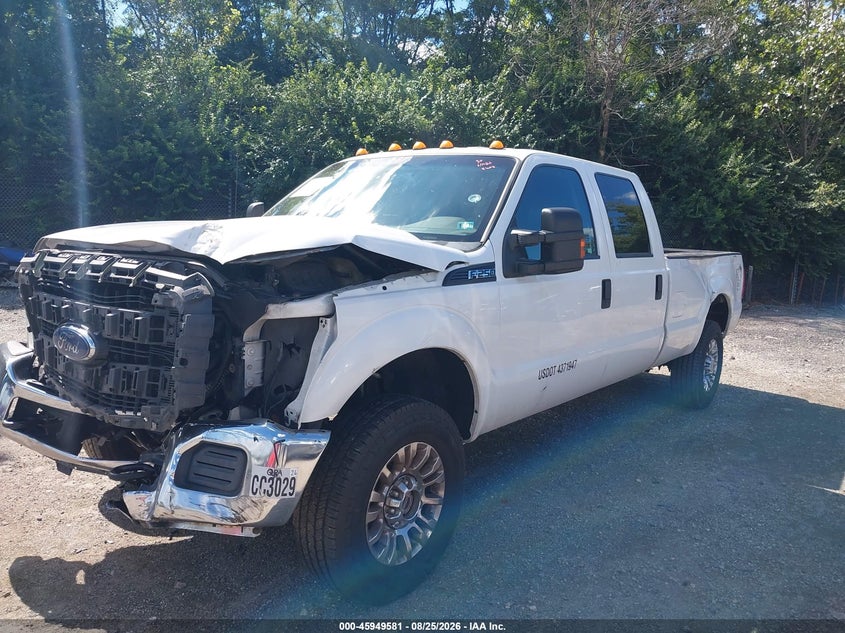 2015 Ford F250, Front End, IAAI, VIN 1FT7W2B62FEB85948 — photo 2