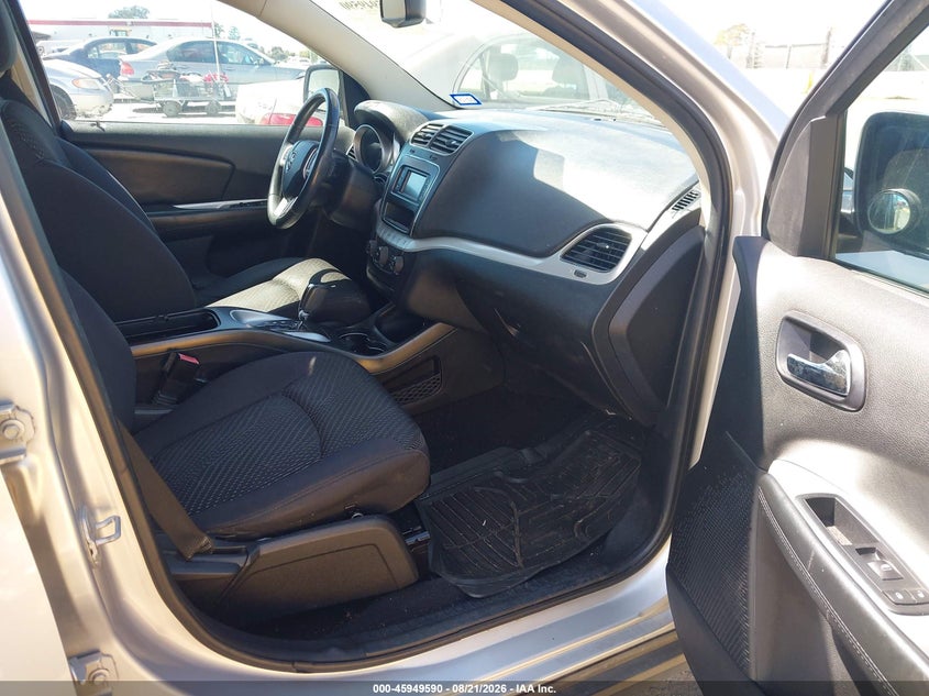 2013 DODGE JOURNEY auction photo 5