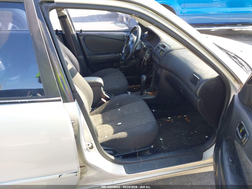 2001 TOYOTA COROLLA auction photo 5