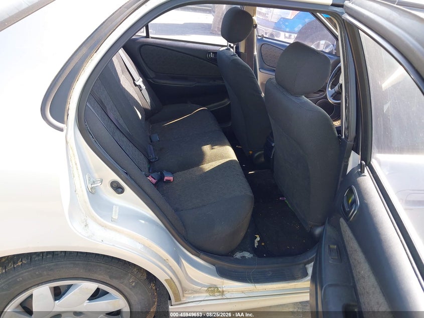2001 TOYOTA COROLLA auction photo 8