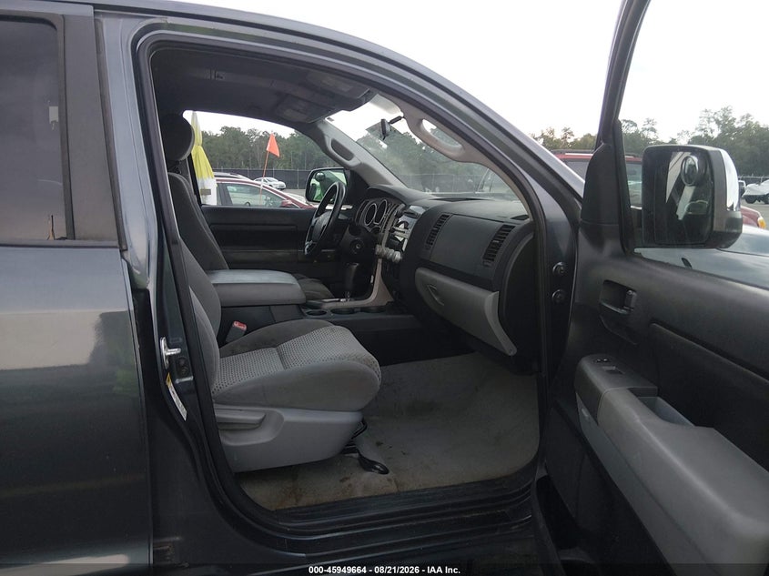 2010 TOYOTA TUNDRA auction photo 5