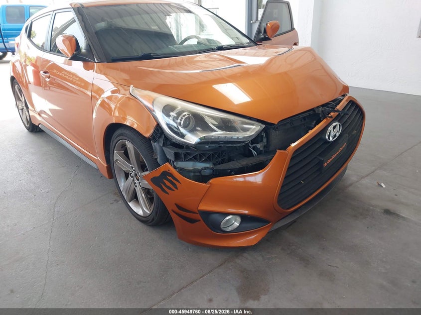 2013 HYUNDAI VELOSTER auction photo 6