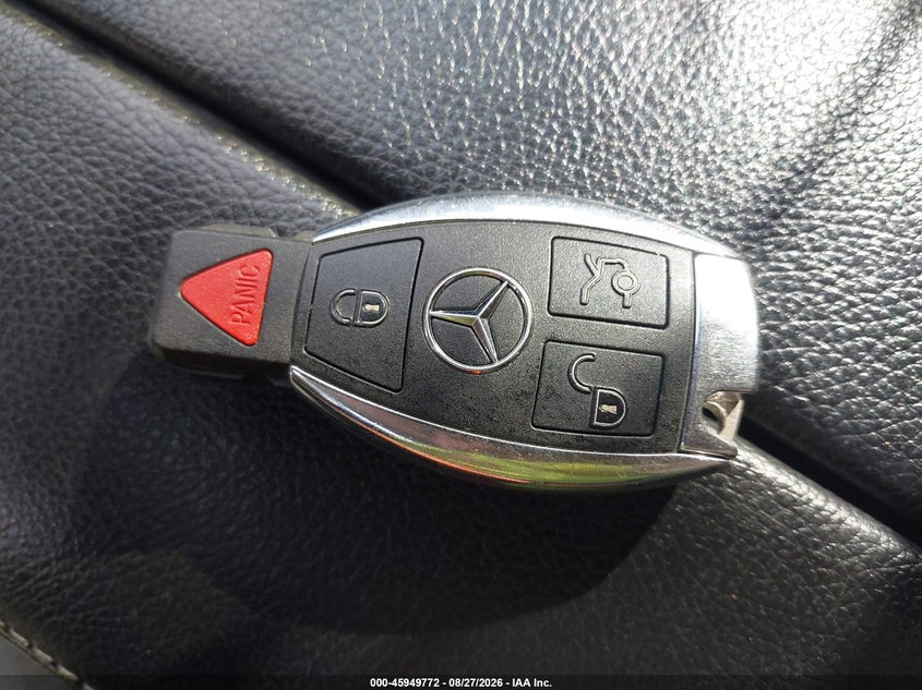 MERCEDES-BENZ C 300 - zdjęcie 11