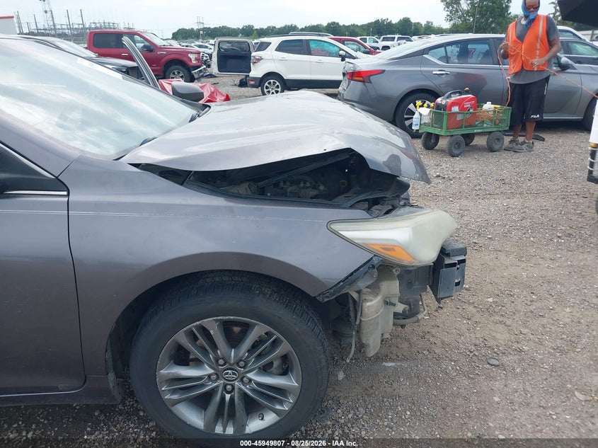 2016 TOYOTA CAMRY auction photo 6