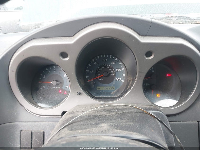 2002 NISSAN FRONTIER auction photo 7