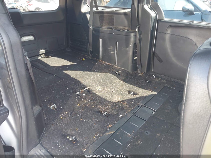 2017 DODGE GRAND CARAVAN auction photo 8