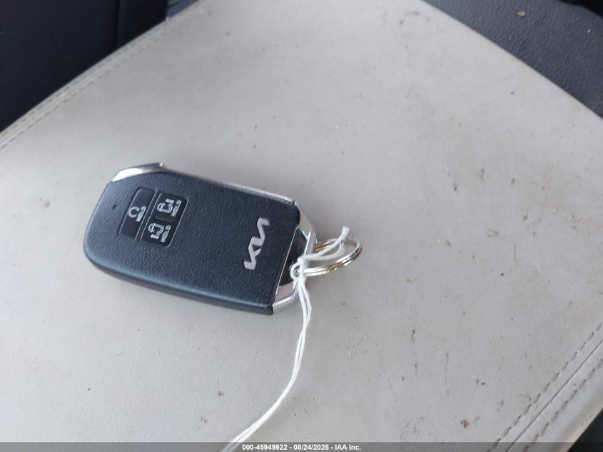 KIA CARNIVAL MPV 2023 VIN KNDNB4H3XP6272150