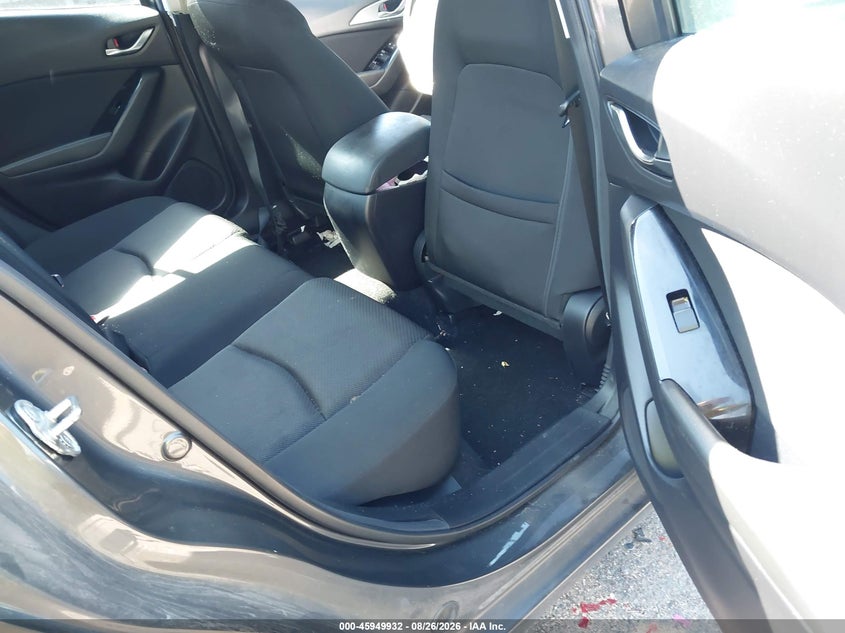 MAZDA MAZDA3 2018 VIN 3MZBN1U79JM267835