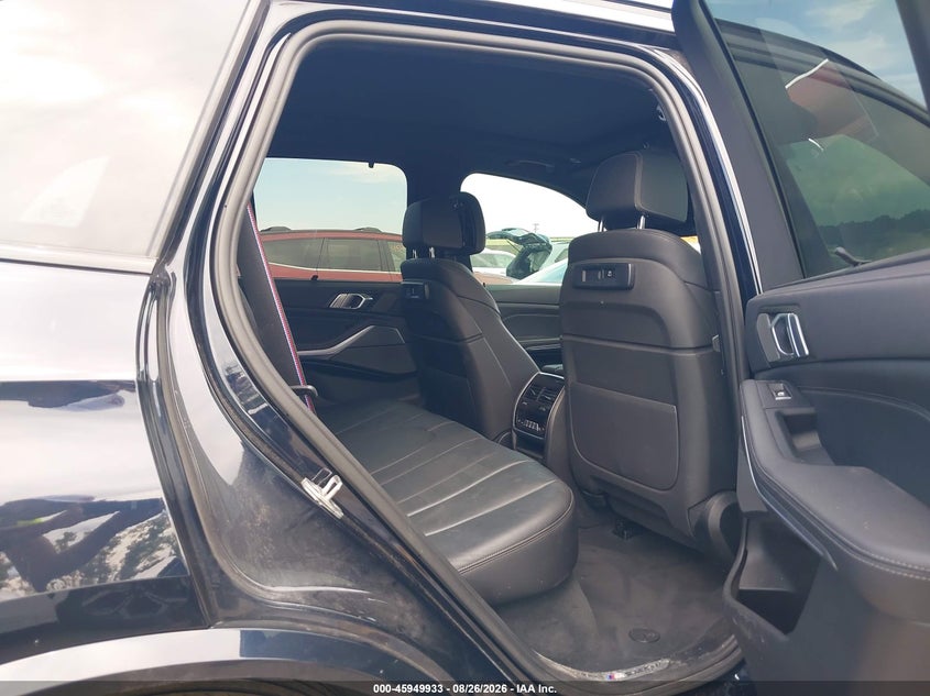 BMW X5 - zdjęcie 8