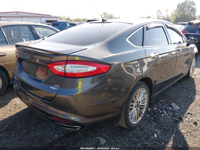 2016 FORD FUSION auction photo 4