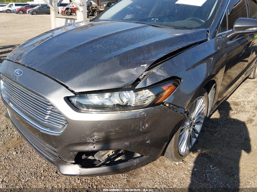 2016 FORD FUSION auction photo 6