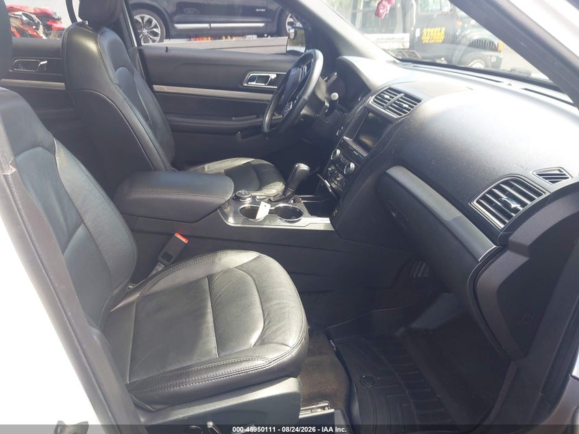 2018 FORD EXPLORER auction photo 5