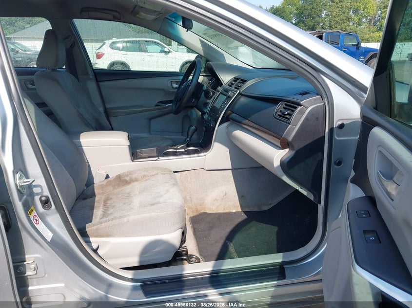 2015 TOYOTA CAMRY auction photo 5