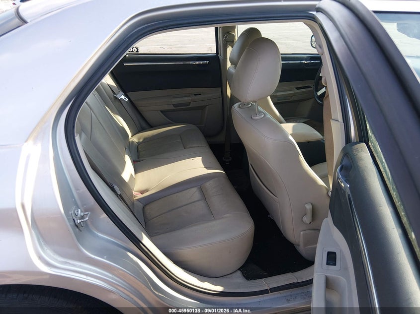 2007 CHRYSLER 300 auction photo 8