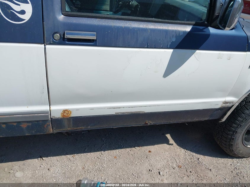 1987 CHEVROLET BLAZER auction photo 6
