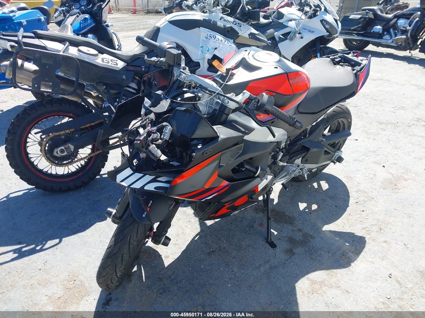 2025 APRILIA RS auction photo 2