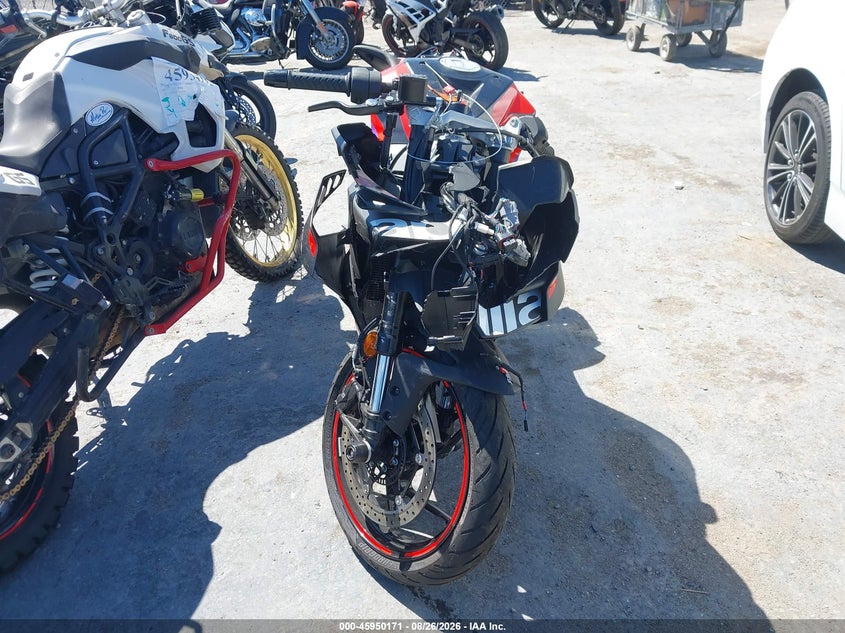 2025 APRILIA RS auction photo 5