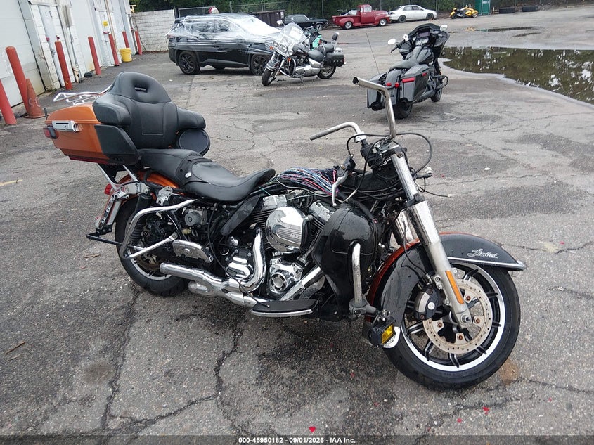 2014 HARLEY-DAVIDSON FLHTK auction photo 8