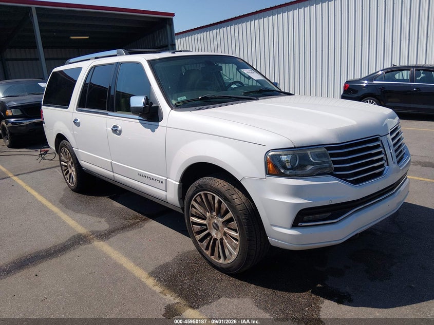 2015 LINCOLN NAVIGATOR L auction photo 1