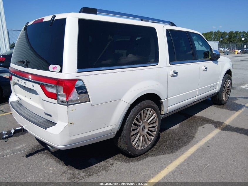 2015 LINCOLN NAVIGATOR L auction photo 4