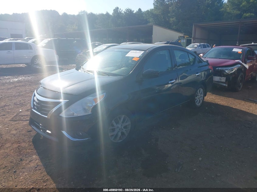 2019 Nissan Versa, Right Side, IAAI, VIN 3N1CN7AP7KL803304 — photo 2