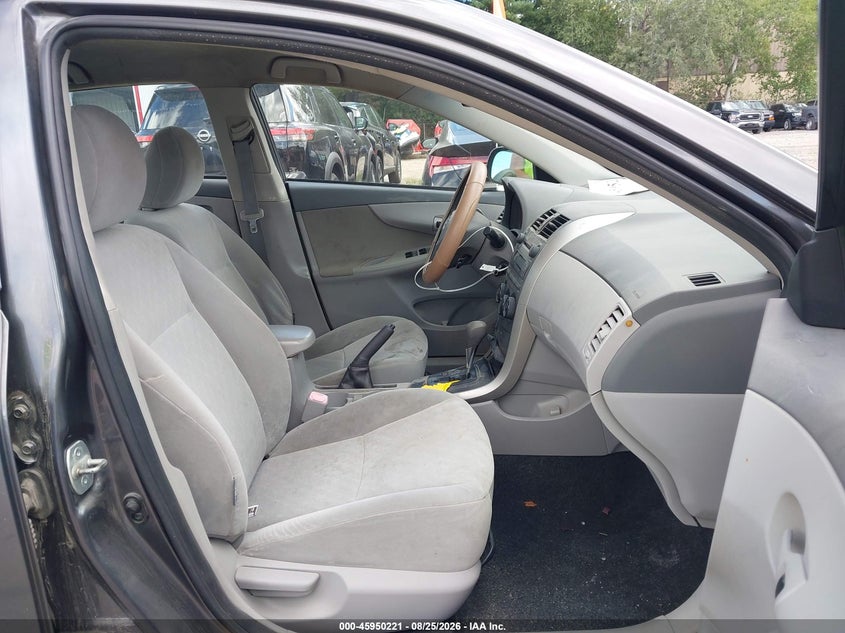 2009 TOYOTA COROLLA auction photo 5