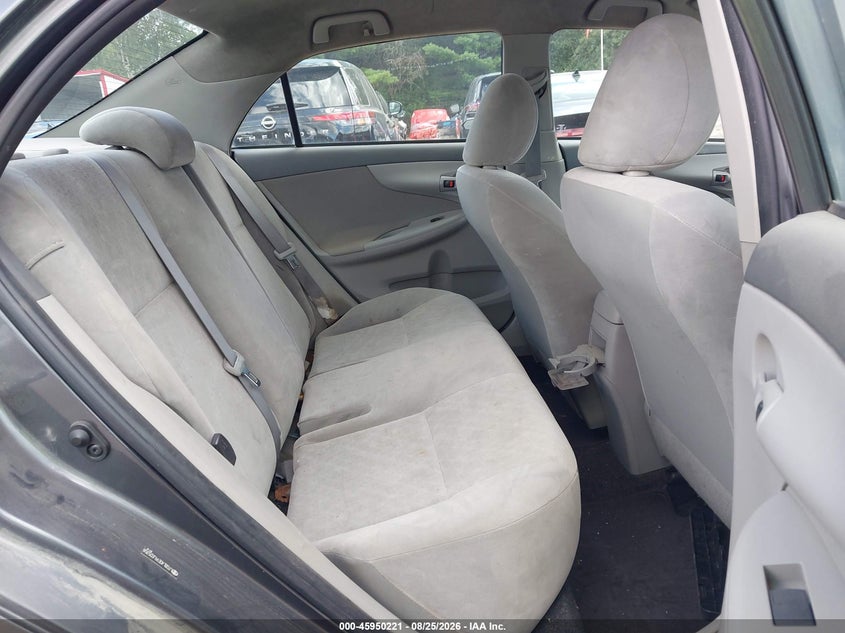 2009 TOYOTA COROLLA auction photo 8