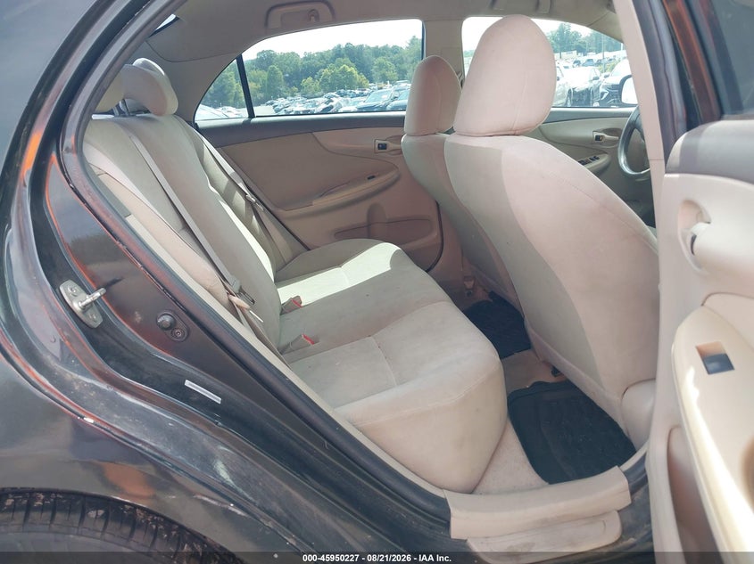 2009 TOYOTA COROLLA auction photo 8