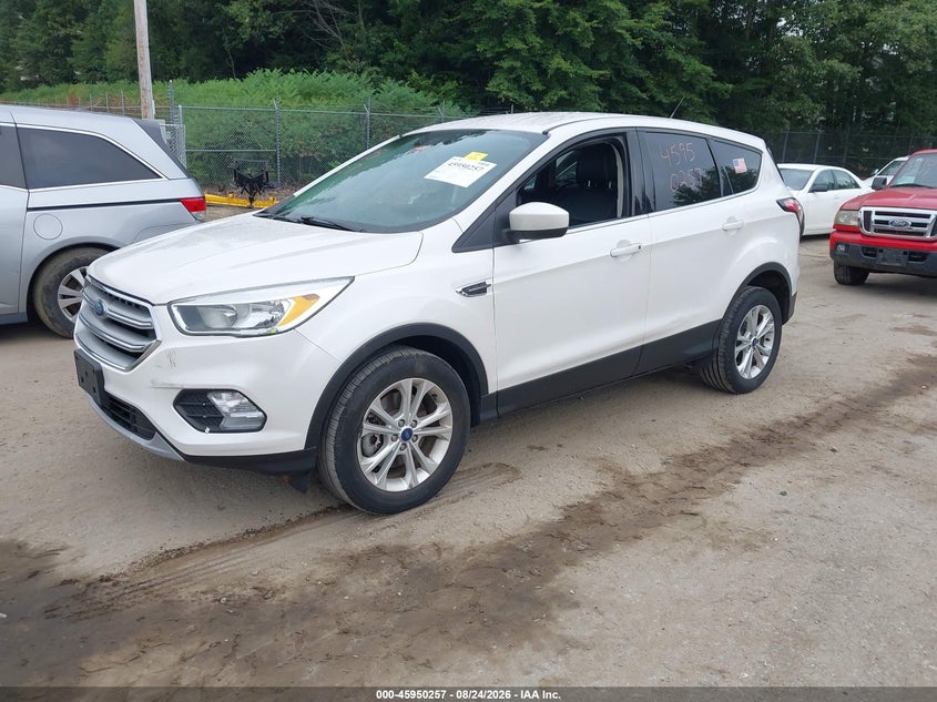 2017 Ford Escape, Удар спереди, IAAI, VIN 1FMCU9G91HUD59643 — фото 2