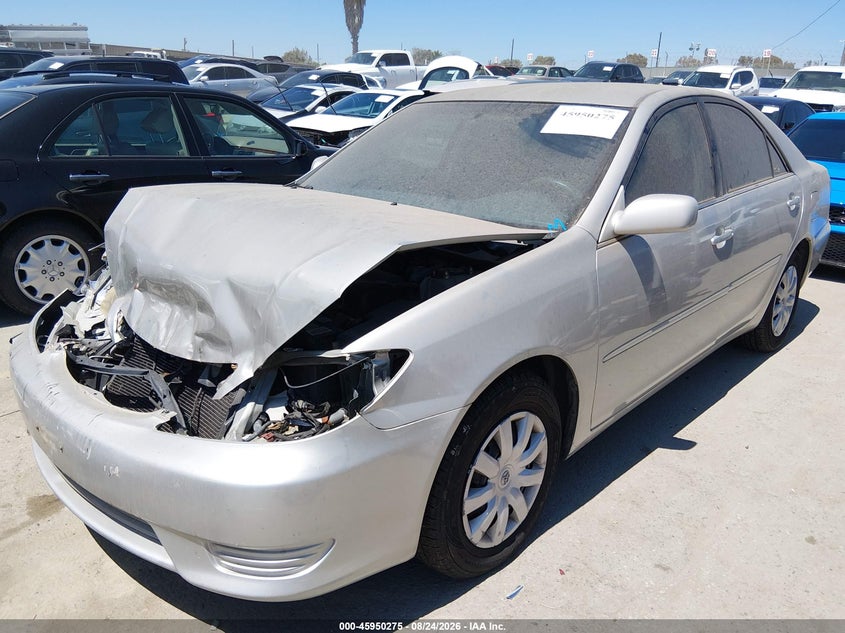 2006 Toyota Camry, Невідомо, IAAI, VIN 4T1BE32K16U123202 — фото 2