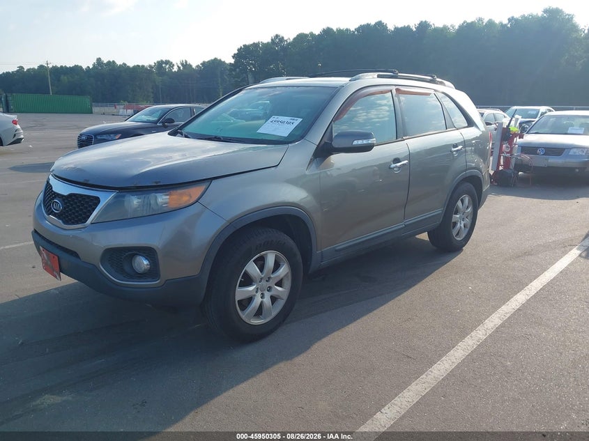 2013 KIA SORENTO auction photo 2