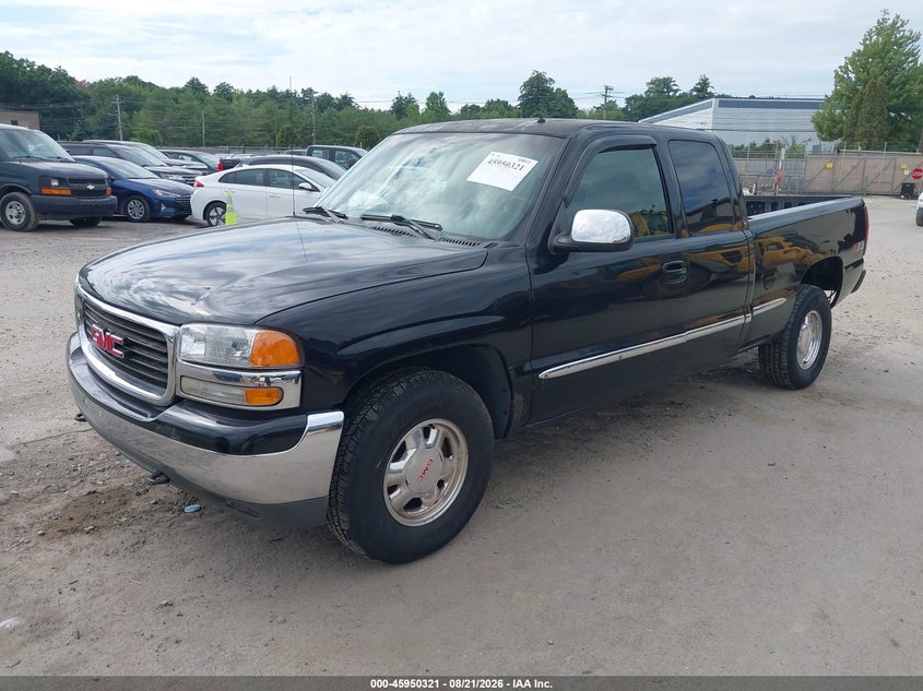 2002 GMC SIERRA 1500 auction photo 2