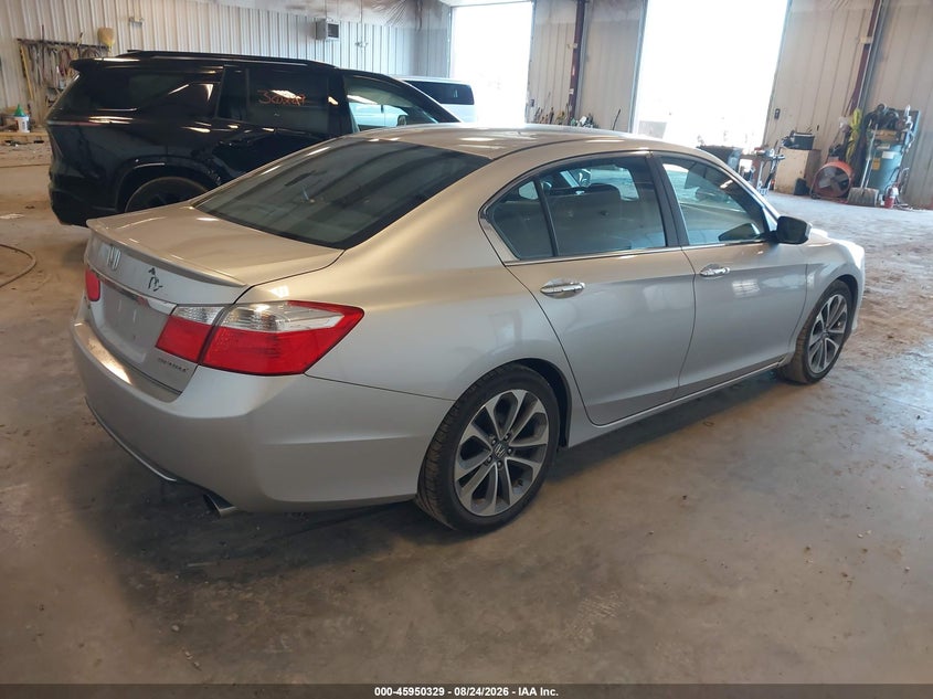 2014 HONDA ACCORD auction photo 4