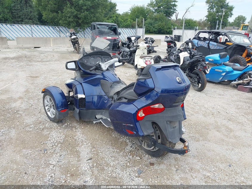 2010 CAN-AM SPYDER ROADSTER auction photo 3