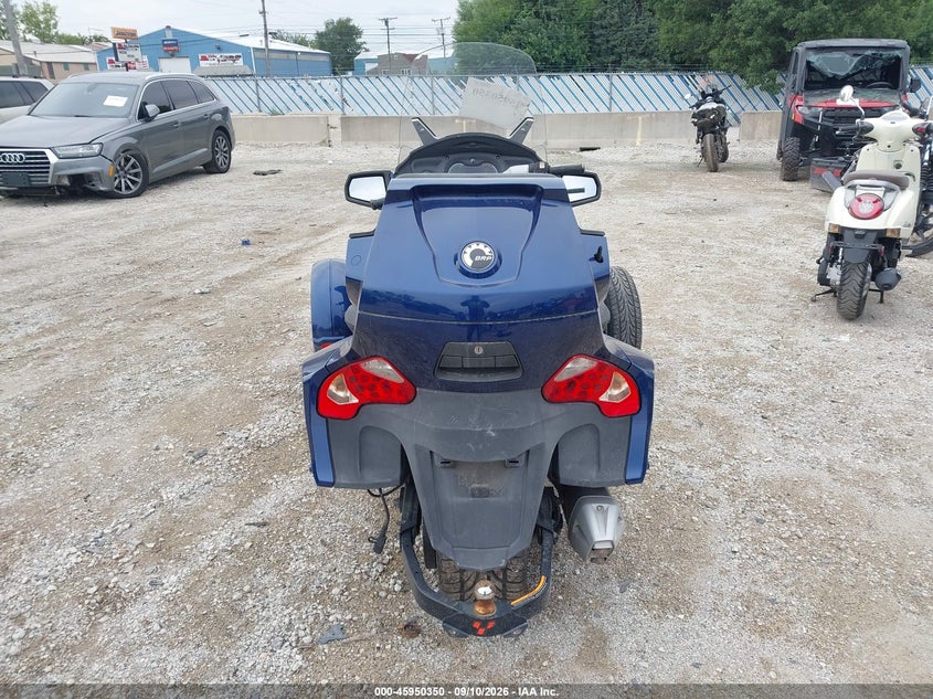 2010 CAN-AM SPYDER ROADSTER auction photo 6