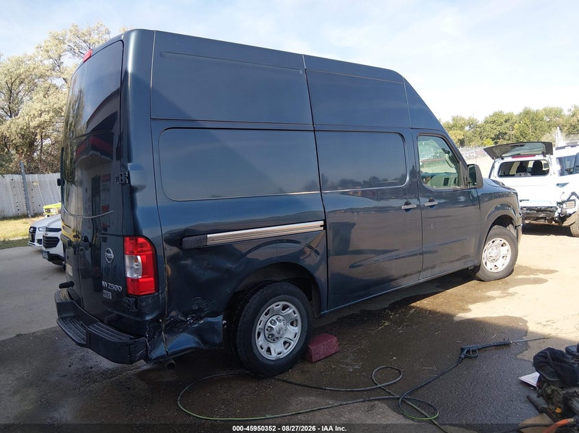 2013 NISSAN NV CARGO NV2500 HD auction photo 4