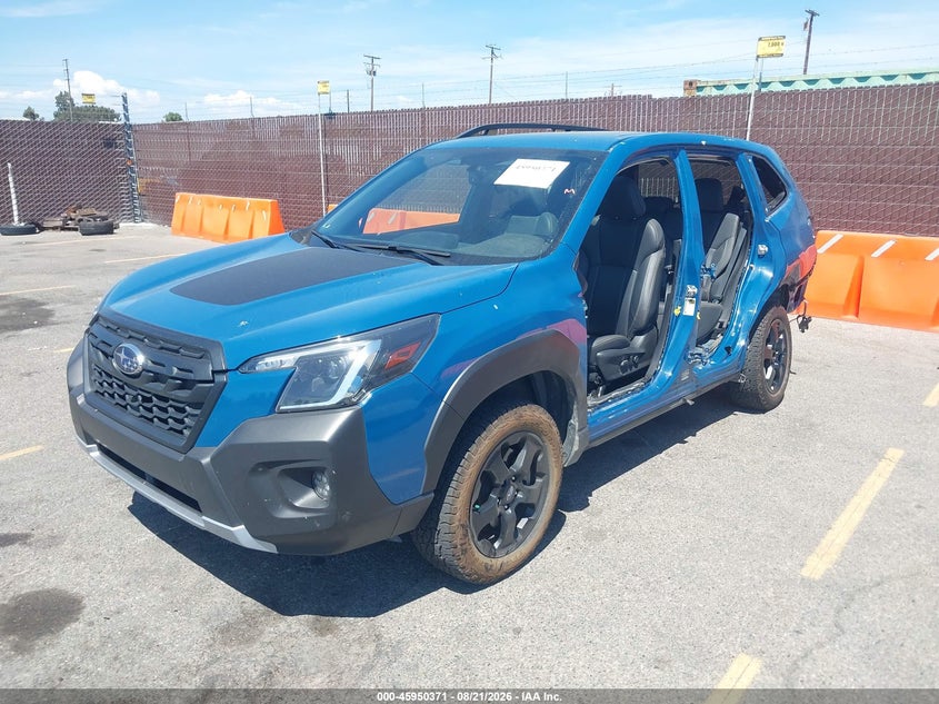 2022 Subaru Forester, Левый бок, IAAI, VIN JF2SKAMC5NH441405 — фото 2