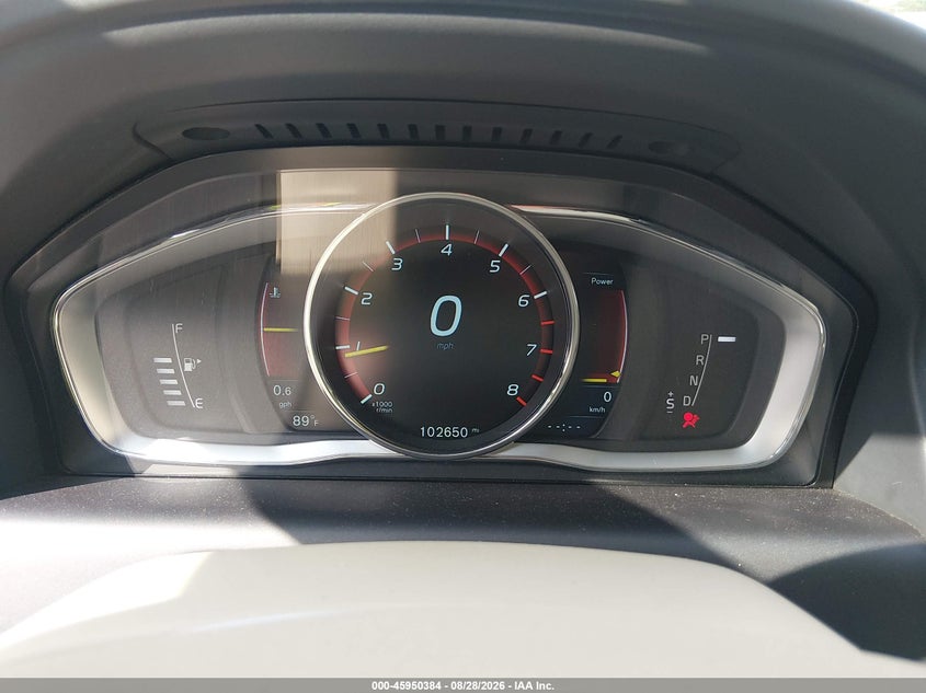 2015 VOLVO XC60 auction photo 7