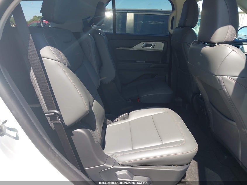 FORD EXPLORER 2026 VIN 1FMUK8DH8TGB24132