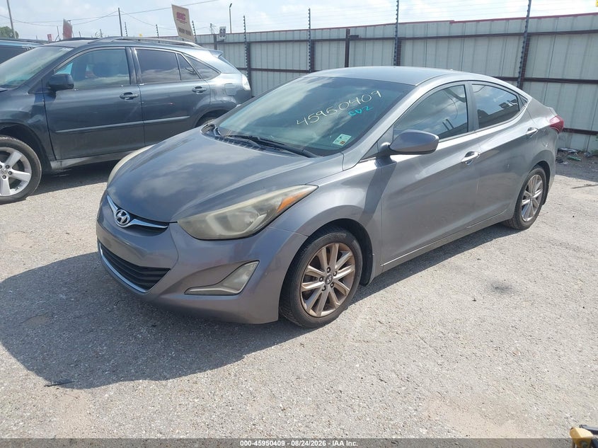 2014 HYUNDAI ELANTRA auction photo 2