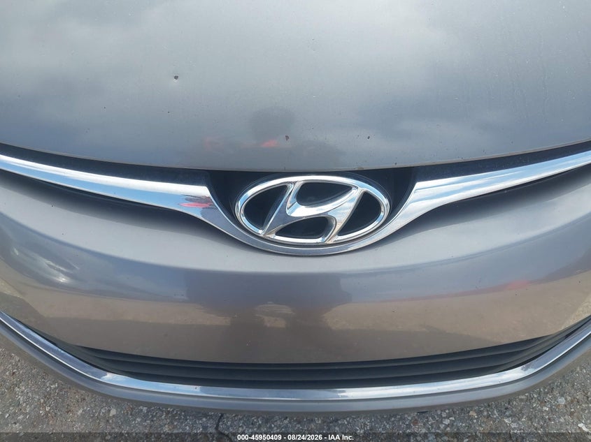 2014 HYUNDAI ELANTRA auction photo 6