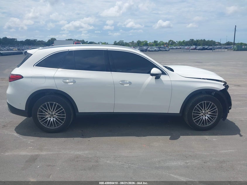 MERCEDES-BENZ GLC 300 - zdjęcie 14