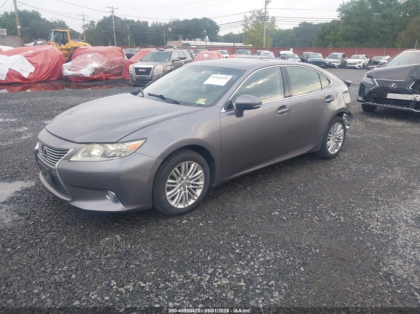 2013 LEXUS ES 350 auction photo 2