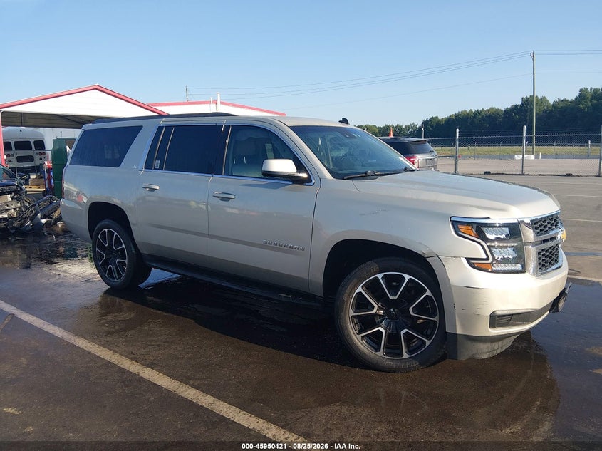 CHEVROLET SUBURBAN - zdjęcie 1